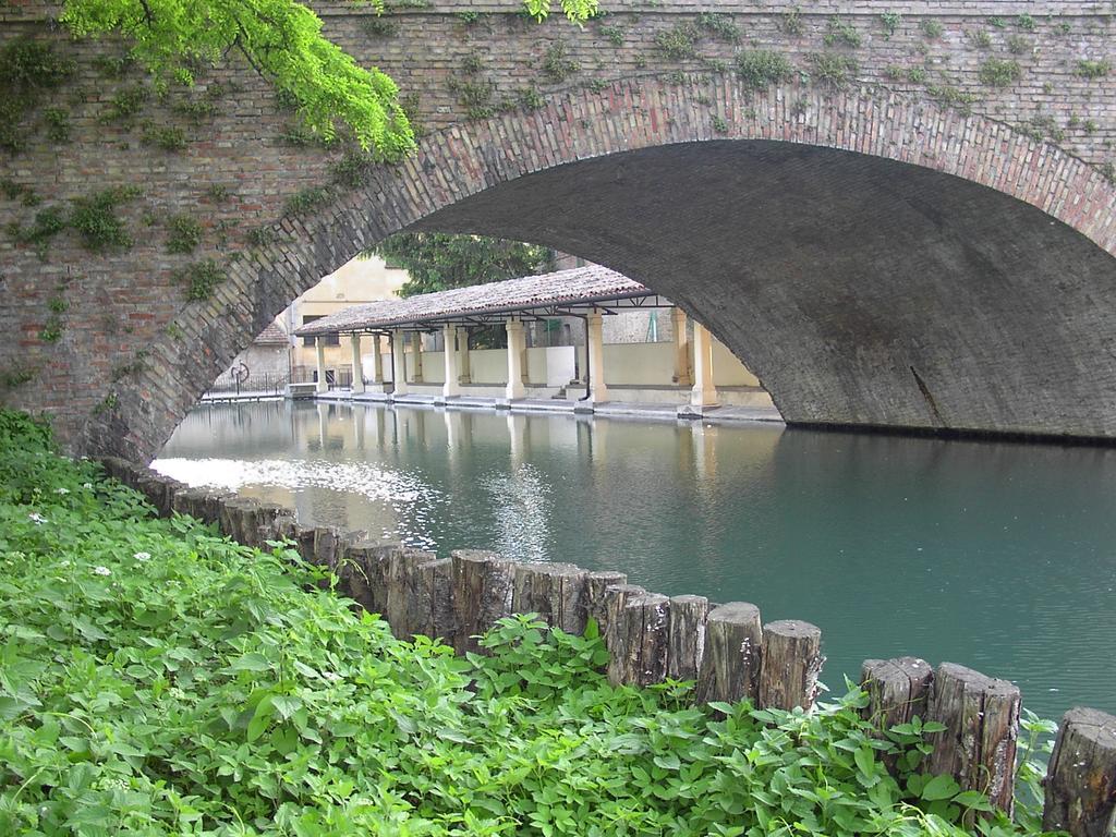 Hotel Palazzo Brunamonti Bevagna Zewnętrze zdjęcie