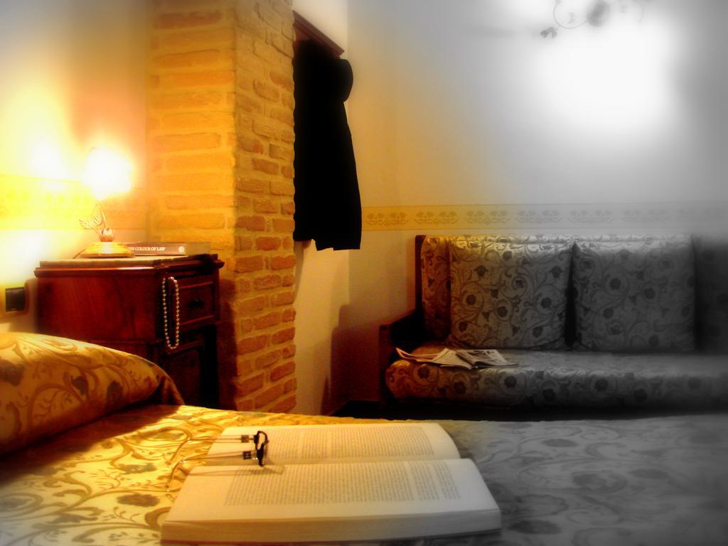 Hotel Palazzo Brunamonti Bevagna Zewnętrze zdjęcie