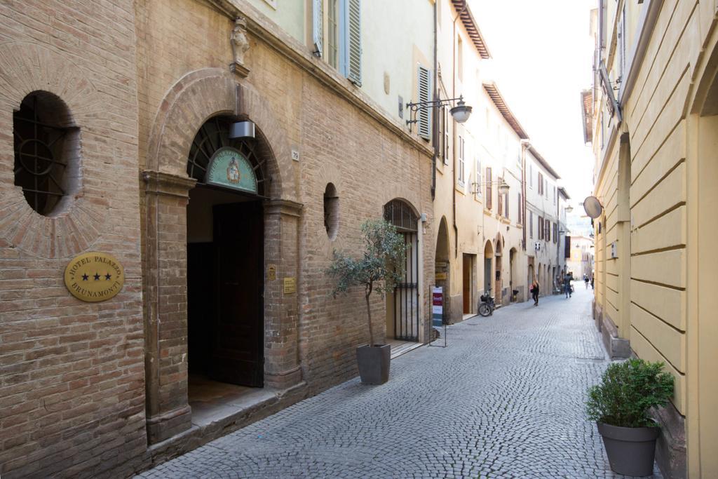 Hotel Palazzo Brunamonti Bevagna Zewnętrze zdjęcie